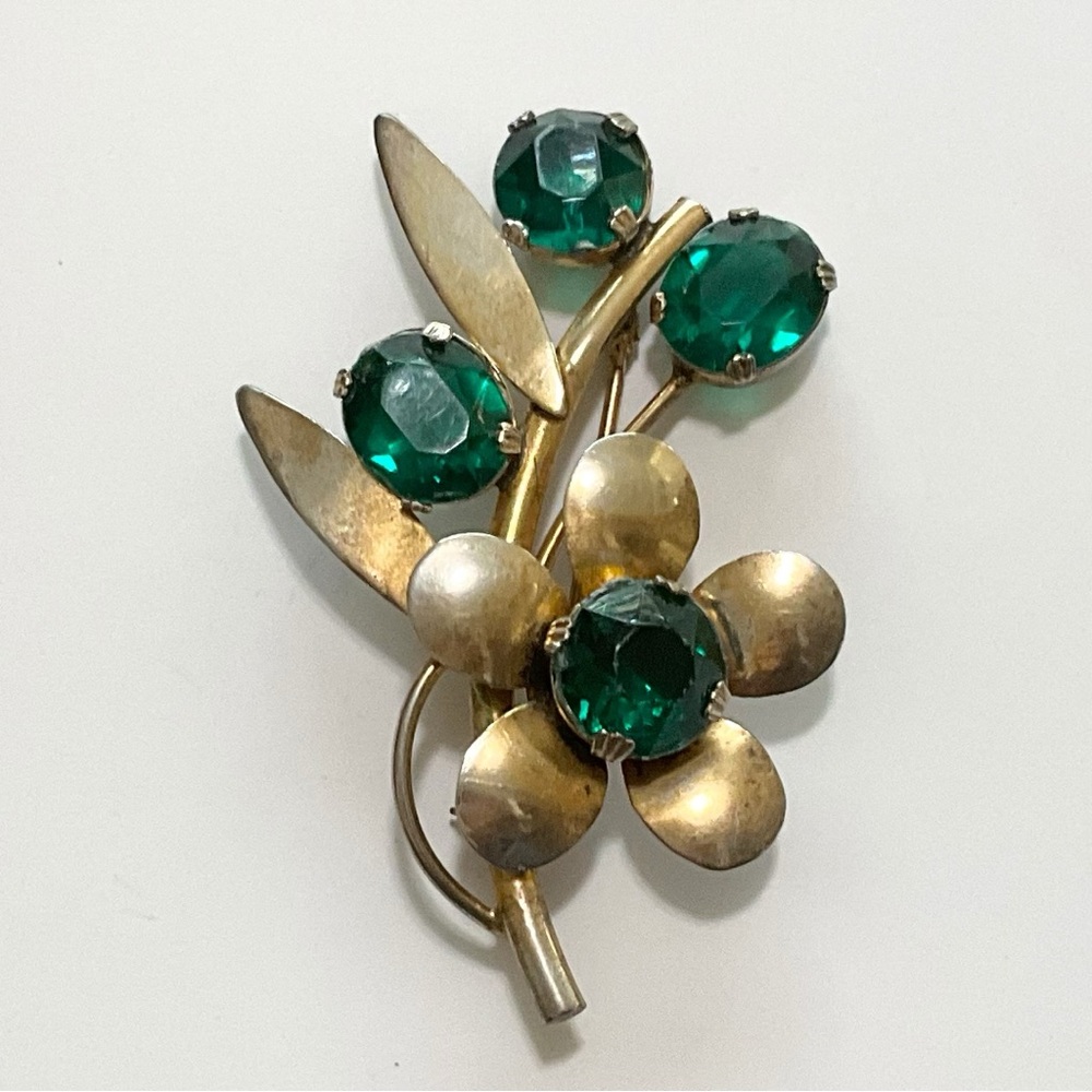 Vintage Floral Gold Vermeil Sterling Brooch with Emerald Faceted Stones